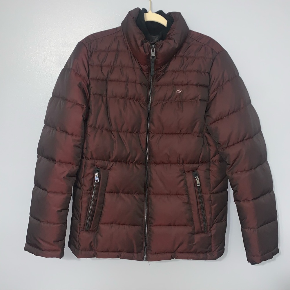 Calvin Klein Men's Water Resistant Zip Front Burgundy Puffer Jacket Sz S…